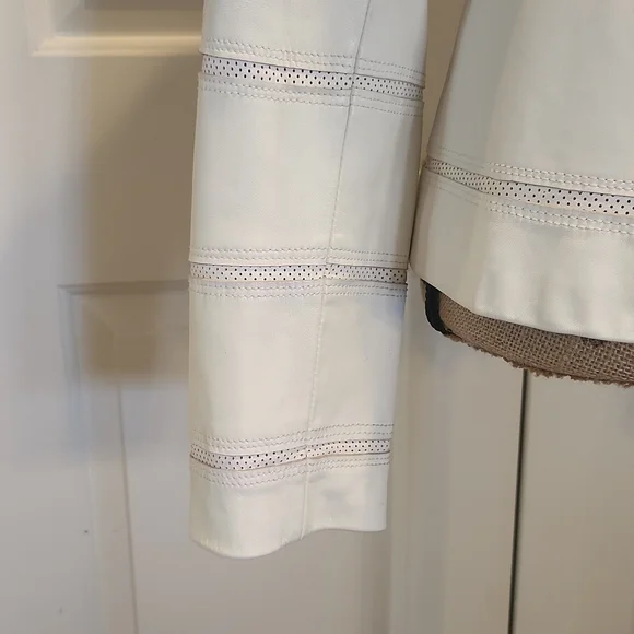 St. John leather jkt white M - Picture 3 of 14